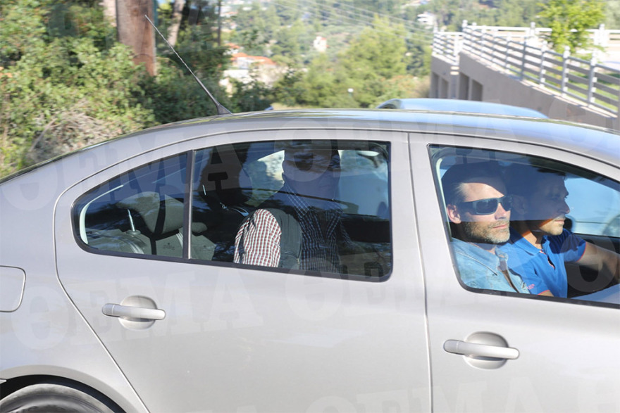  Αποκλειστικές φωτογραφίες Ζάεφ την ώρα που φεύγει από τη Χαλκιδική 