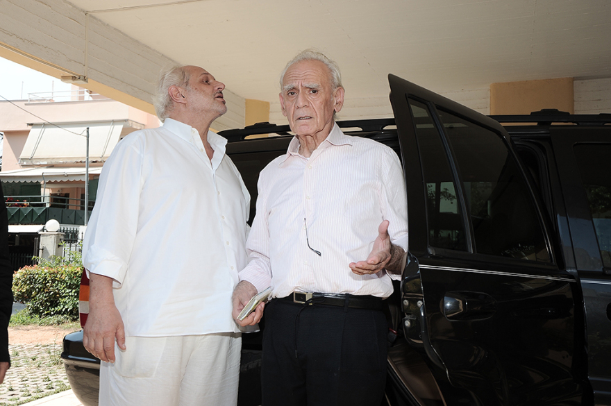 Αποφυλακίστηκε ο Άκης Τσοχατζόπουλος: Δεν είμαι στην καλύτερη στιγμή μου, ευχαριστώ τη γυναίκα μου