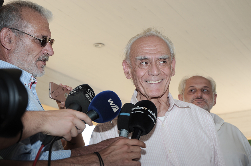 Αποφυλακίστηκε ο Άκης Τσοχατζόπουλος: Δεν είμαι στην καλύτερη στιγμή μου, ευχαριστώ τη γυναίκα μου