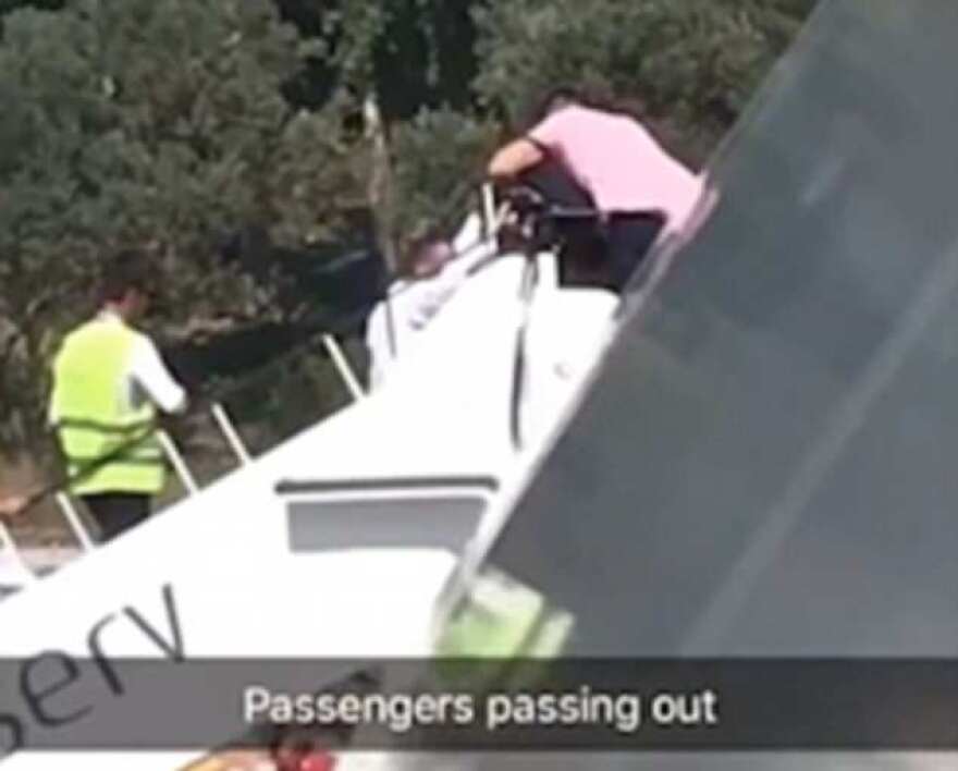 Βίντεο: Απίστευτη ταλαιπωρία για 214 τουρίστες σε πτήση της Thomas Cook από τη Ζάκυνθο