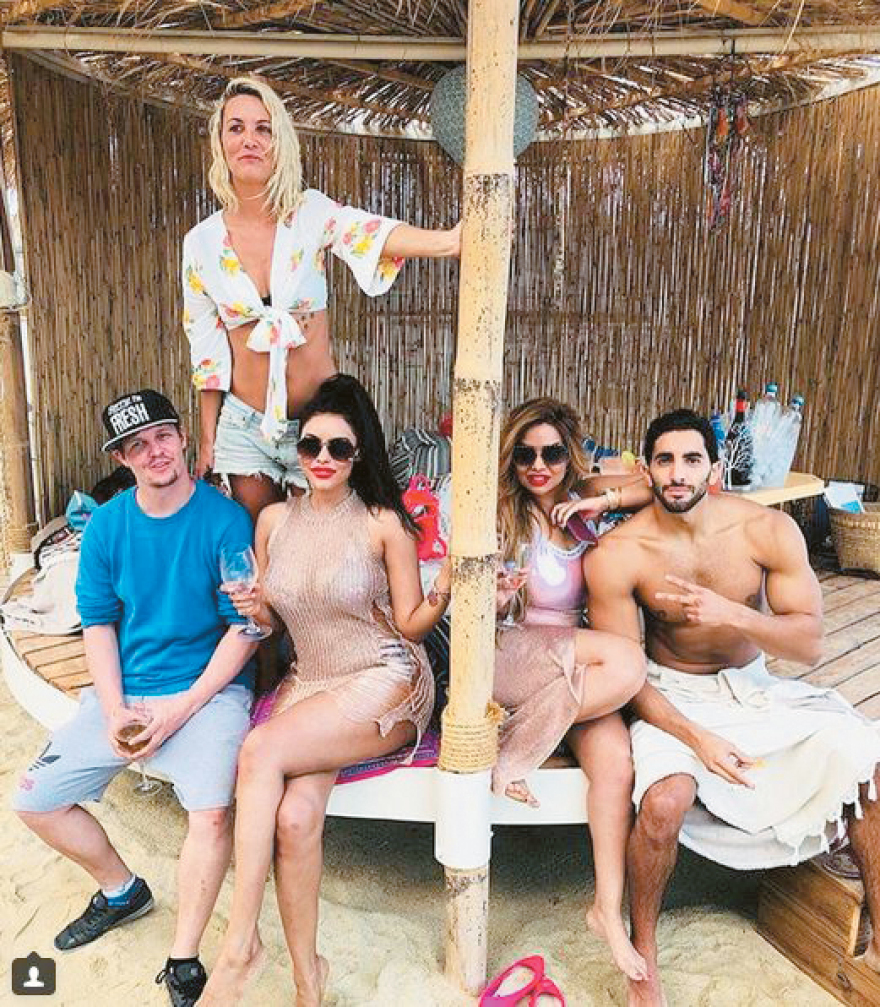 Μύκονος: Αμερικάνικο καρα-ριάλιτι με τη Λίντσεϊ Λόχαν