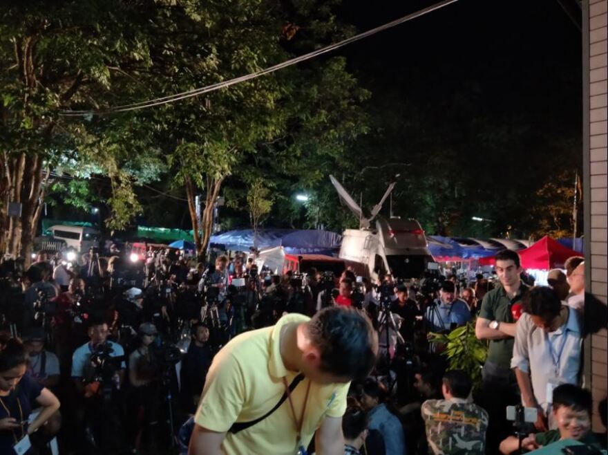 Ταϊλάνδη: Ψάχνουν το σχέδιο με το μικρότερο ρίσκο για να βγάλουν τα παιδιά από το σπήλαιο!