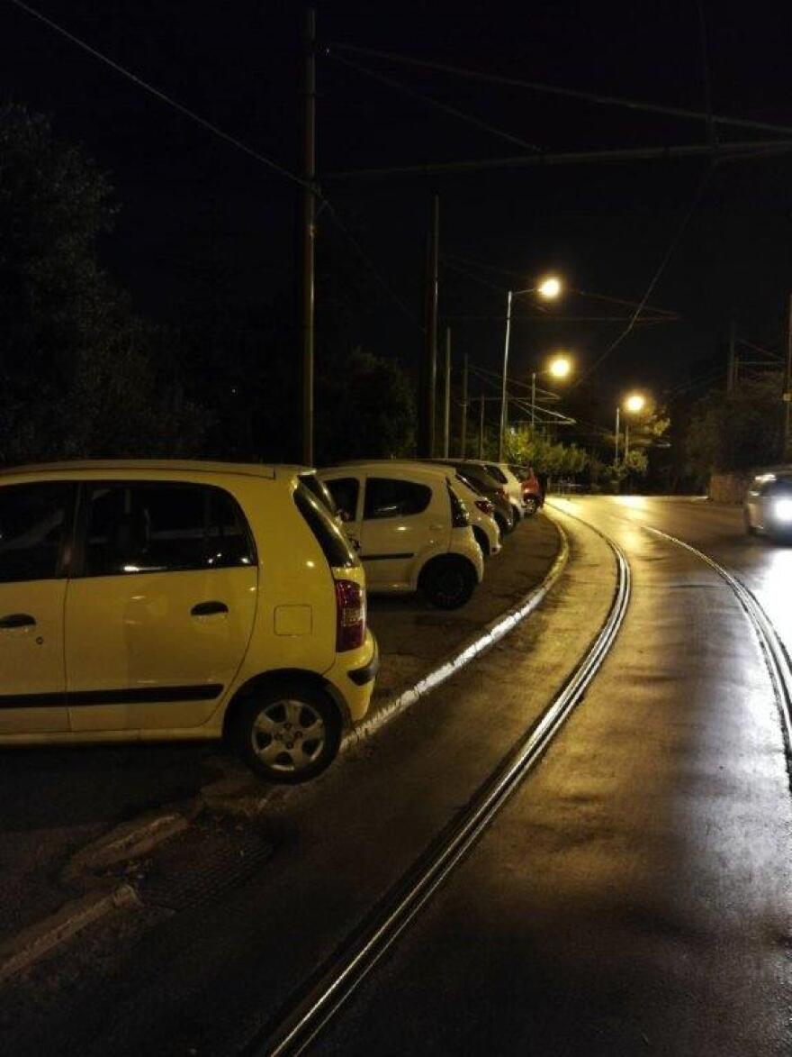 Έφοδος σε νυχτερινά κέντρα: «Χειροπέδες» σε παρκαδόρους και υπεύθυνους καταστημάτων