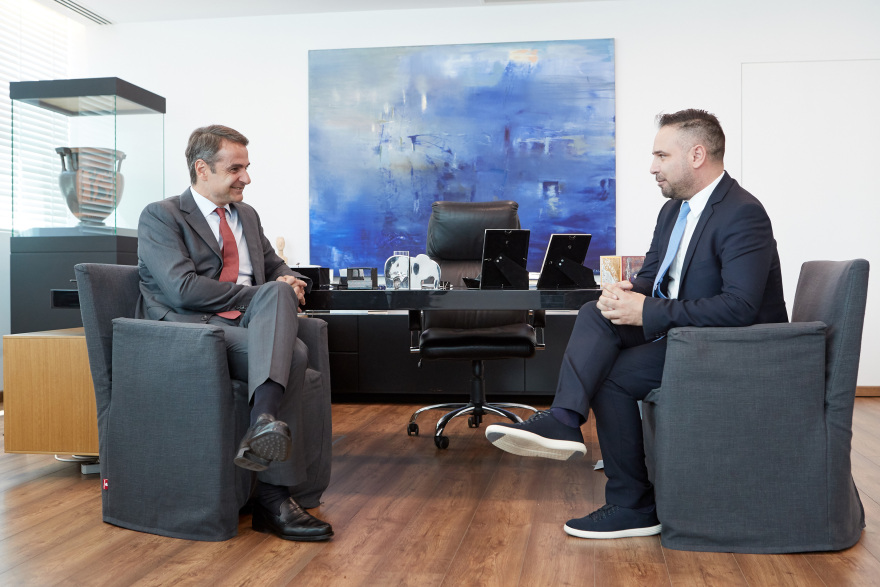 Στη Νέα Δημοκρατία προσχωρεί ο Κατσιαντώνης - Διαβάστε την επιστολή του 