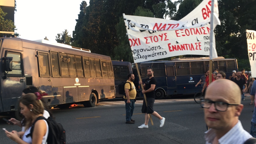 Πορεία προς την Αμερικανική Πρεσβεία κατά της συνόδου του ΝΑΤΟ 