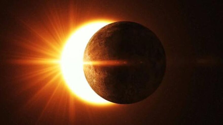 «Παρασκευή και 13» και έκλειψη ηλίου: Αύριο η χαρά του προληπτικού