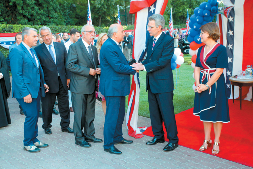 Τζέφρι Πάιατ: Είναι ο Πιουριφόι της εποχής ΣΥΡΙΖΑ;