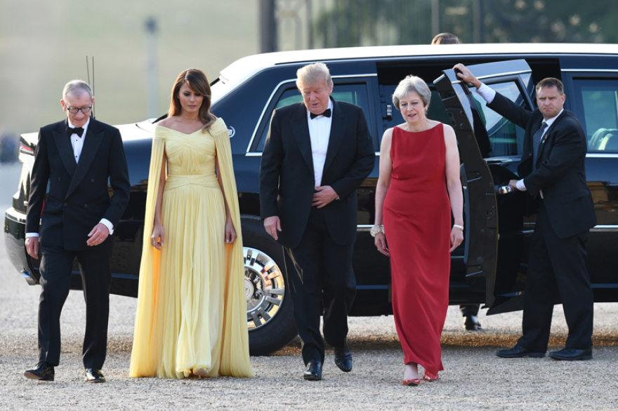 Ο Βρετανικός Τύπος συγκρίνει την Μελάνια με πριγκίπισσα της Disney - «Τέρας» ο Τραμπ 