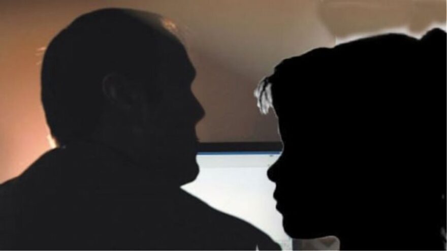 Οι παιδόφιλοι στο Facebook: Ο καθηγητής, ο σμηνίας και ο πρόσκοπος που ψάρευαν ανήλικους στα social media