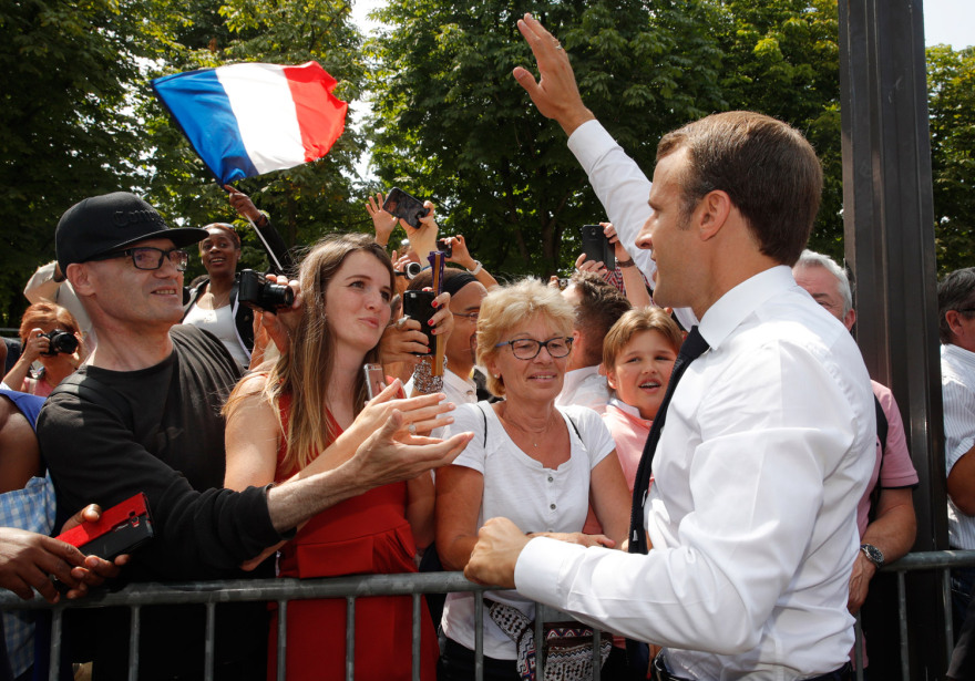Φωτογραφίες: Με λαμπρότητα γιόρτασε η Γαλλία την Ημέρα της Βαστίλης