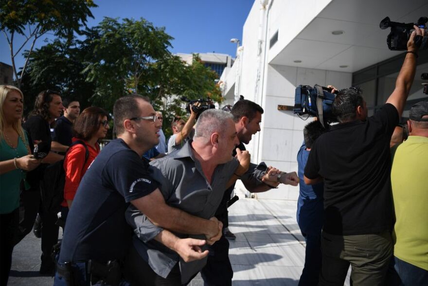 Δίκη Ζέμπερη: «Θέλω να πεθάνω», έλεγε στους συναδέλφους της η Δώρα λίγο πριν δολοφονηθεί