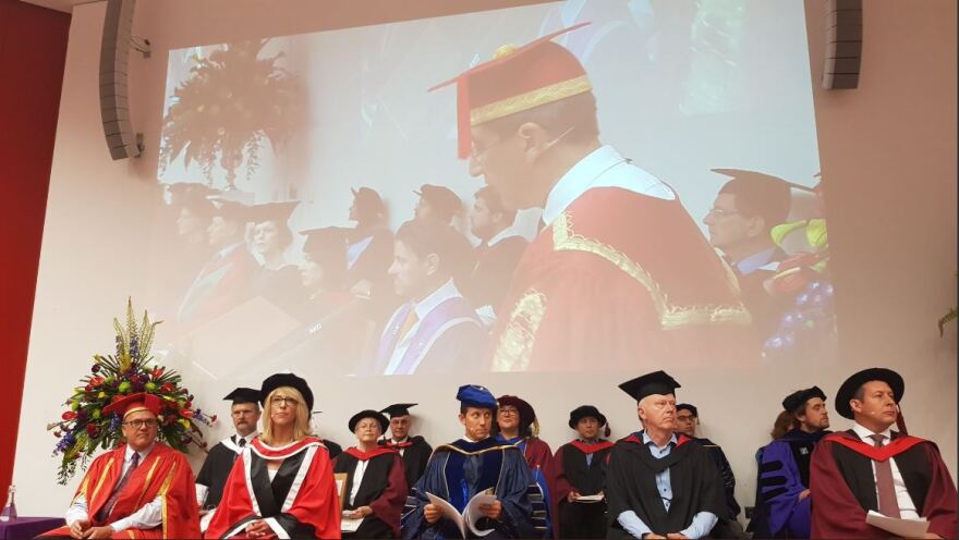 Επίτιμη διδάκτορας στο Πανεπιστήμιο του Essex η Ρένα Δούρου