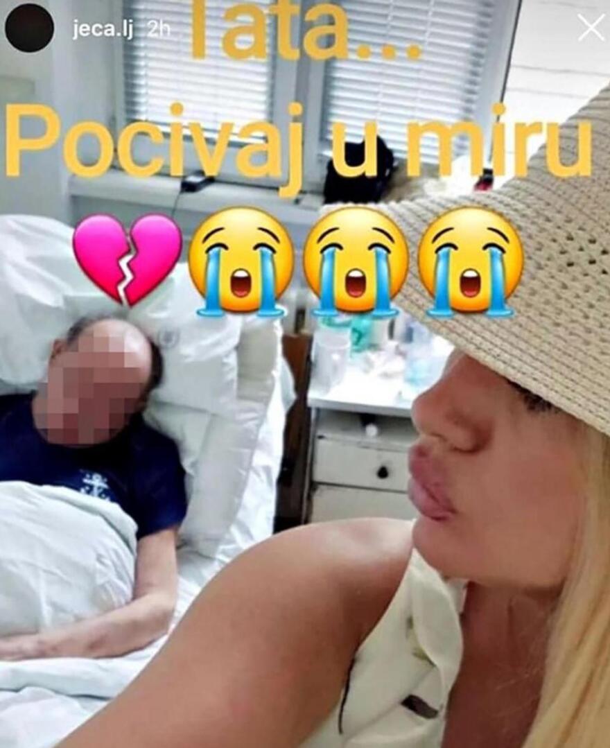 Αδιανόητο: Πέθανε ο πατέρας της και λίγες στιγμές αργότερα έβγαζε... ναζιάρικες selfies μπροστά από το πτώμα!