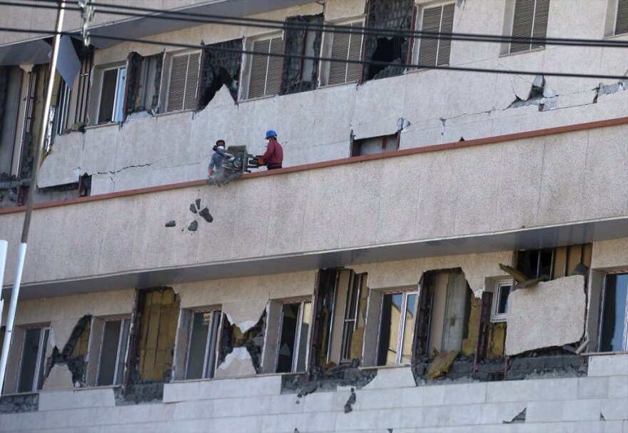 Ιράν: Στους 287 οι τραυματίες από τον σεισμό των 5,9 Ρίχτερ