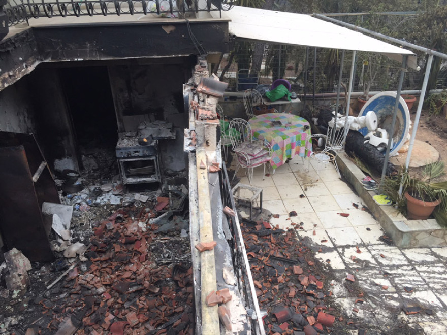 Φωτιά στην Κινέτα: Εικόνες βιβλικής καταστροφής και συγκλονιστικές μαρτυρίες για τον πύρινο εφιάλτη