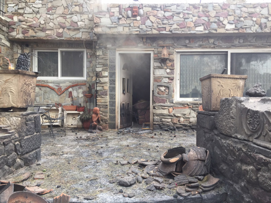 Φωτιά στην Κινέτα: Εικόνες βιβλικής καταστροφής και συγκλονιστικές μαρτυρίες για τον πύρινο εφιάλτη