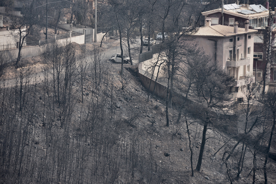 Στους 77 ο αριθμός των νεκρών - 164 ενήλικες τραυματίες και 23 παιδιά