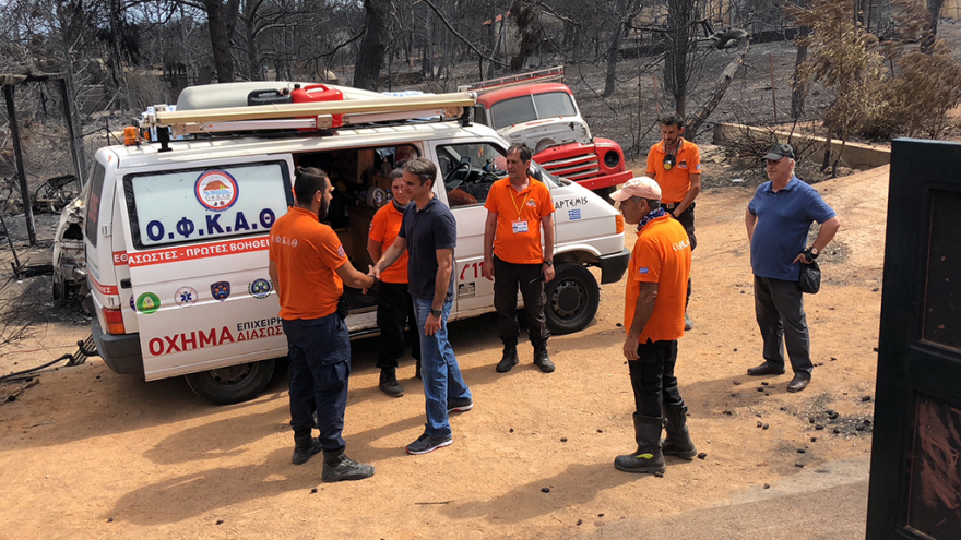 Στο Μάτι ο Κυριάκος Μητσοτάκης - Δεν έκανε δηλώσεις στις κάμερες