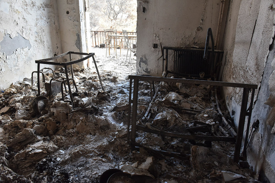 Λύρειο Ίδρυμα: Στάχτη και αποκαΐδια το σπίτι 45 ορφανών παιδιών 