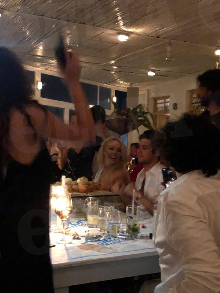 Δείτε το βίντεο με την κόρη του Τραμπ να χορεύει στη Μύκονο αποκλειστικά στο protothema.gr