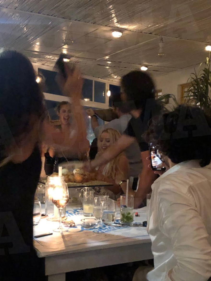 Δείτε το βίντεο με την κόρη του Τραμπ να χορεύει στη Μύκονο αποκλειστικά στο protothema.gr