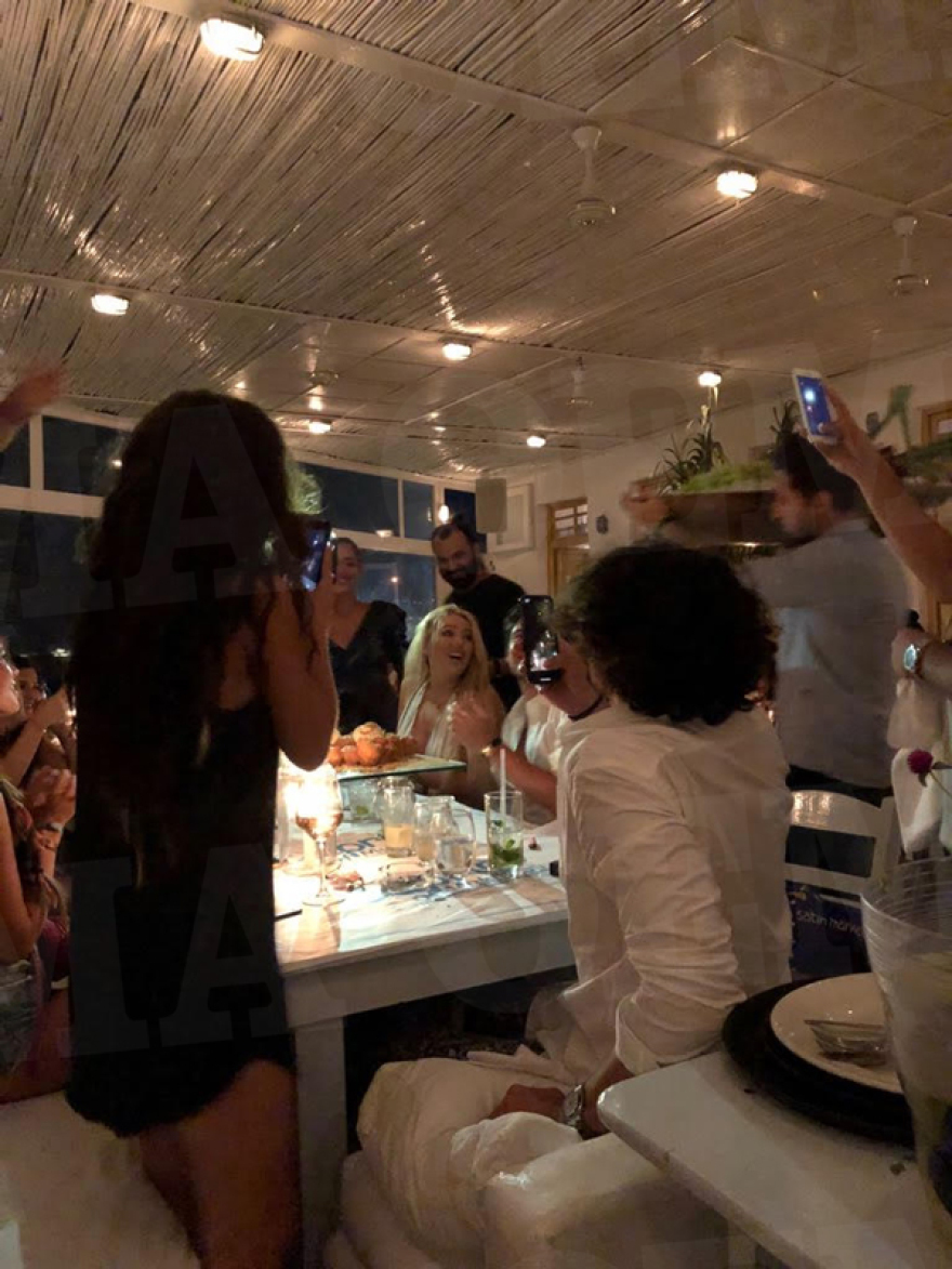 Δείτε το βίντεο με την κόρη του Τραμπ να χορεύει στη Μύκονο αποκλειστικά στο protothema.gr