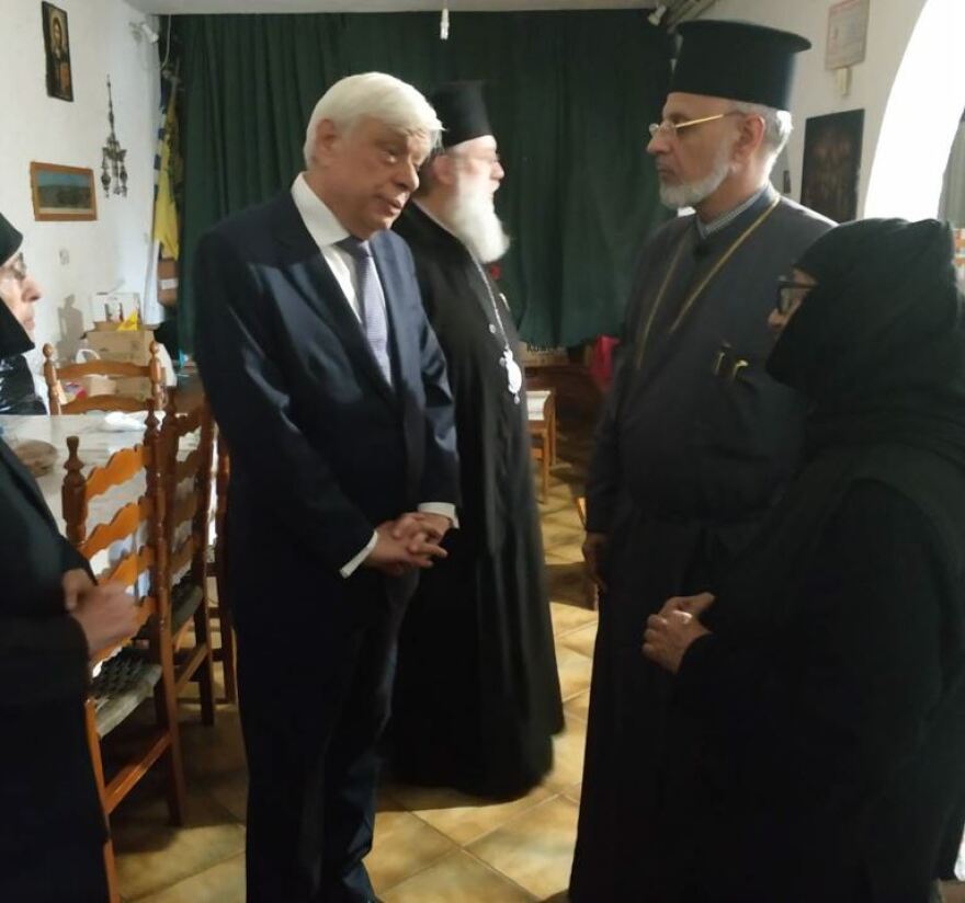 Συγκινεί η παρουσία του Προέδρου της Δημοκρατίας στο Λύρειο Παιδικό Ίδρυμα