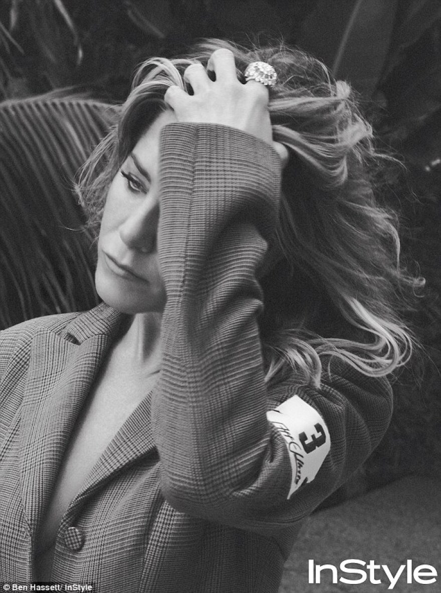 Τζένιφερ Άνιστον: Μην φέρεστε στις άτεκνες γυναίκες σαν να είναι ελαττωματικά προϊόντα