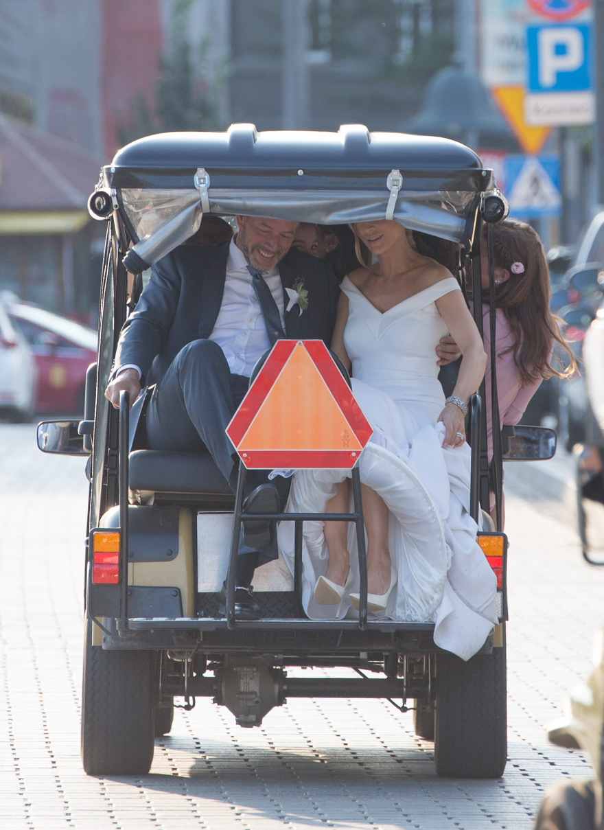 Η  39χρονη Joanna Krupa... νοικοκυρεύτηκε για δεύτερη φορά   