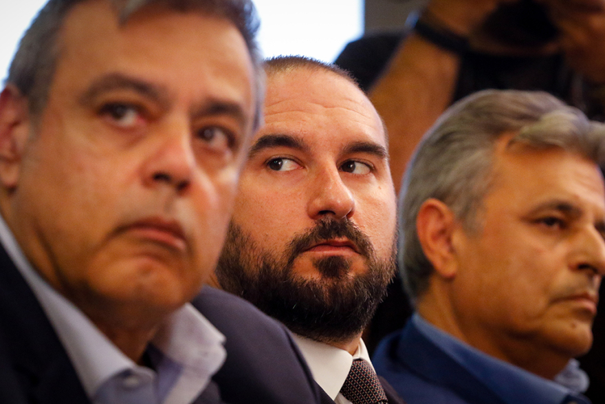 Τσίπρας για φωτιά στο Μάτι: Θα εξετάσουμε σε βάθος τα πώς και τα γιατί - Όχι κάλπες πάνω στα αποκαϊδια