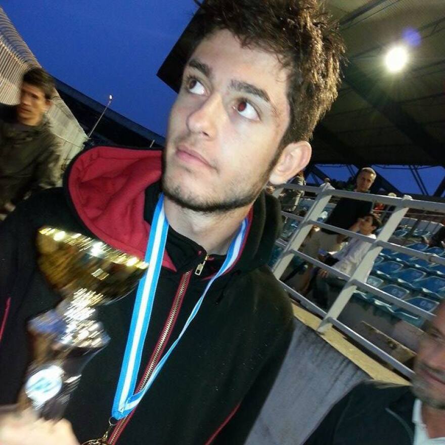 Μίλτος Τεντόγλου: Ο χρυσός άλτης του μήκους που ασχολήθηκε με τον στίβο κατά τύχη