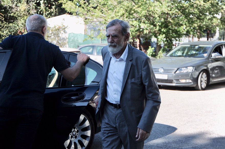 Συγκίνηση στο «τελευταίο αντίο» της Ρίκας Βαγιάνη 