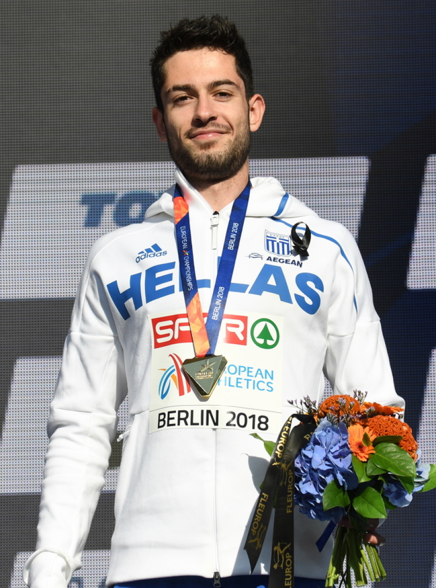 Βίντεο: Η απονομή του χρυσού μεταλλίου στον Μίλτο Τεντόγλου