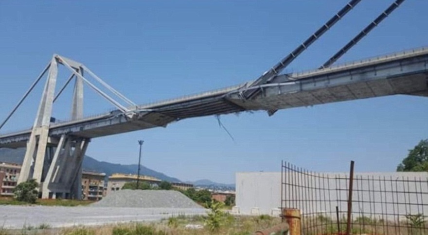 Γένοβα: Φωτογραφία-σοκ δείχνει την ερειπωμένη γέφυρα Μοράντι λίγο πριν την κατάρρευση 