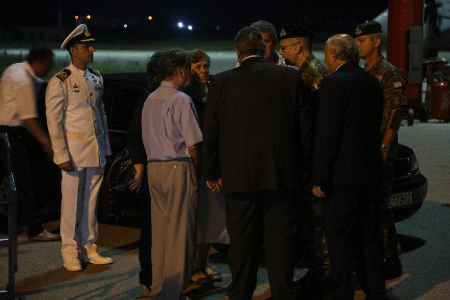 Θεσσαλονίκη: Η αγωνία των γονιών των δύο στρατιωτικών λίγα λεπτά πριν την επιστροφή