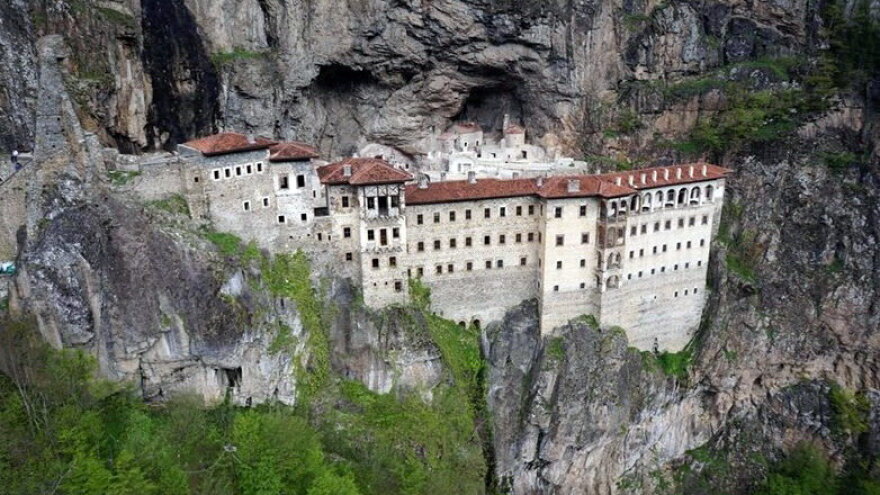 Δεκαπενταύγουστος στις Παναγίες της Ελλάδας