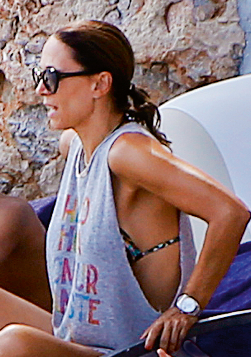 Έλλη Κοκκίνου: Fit & sexy στα 48 της