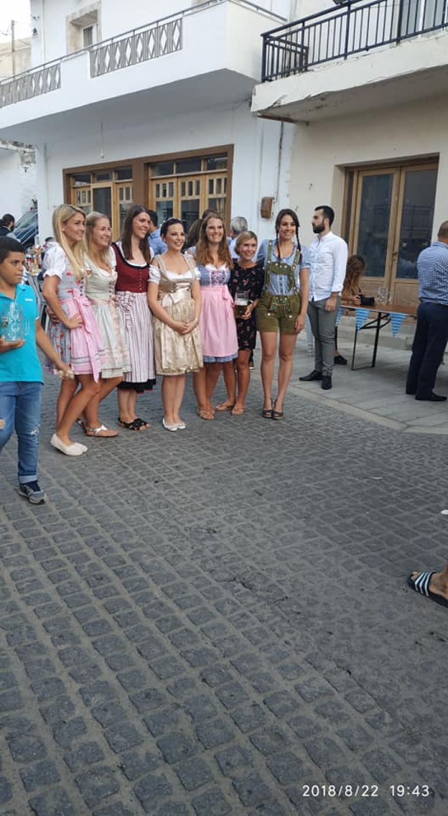 Βίντεο: Γάμος με άρωμα... Oktoberfest στα Ζωνιανά 