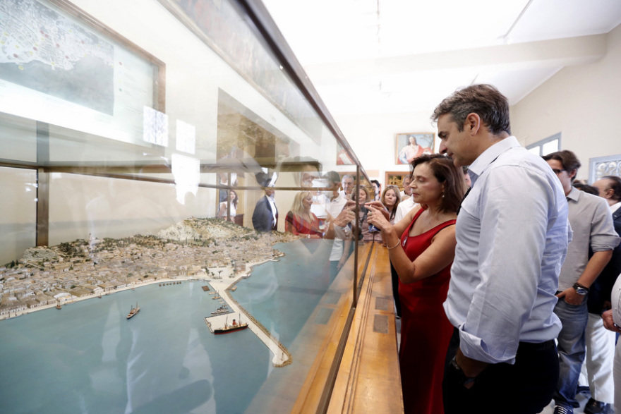 Μητσοτάκης: Ο Τσίπρας έχει το θράσος να διαφημίζει δήθεν έξοδο από τα μνημόνια