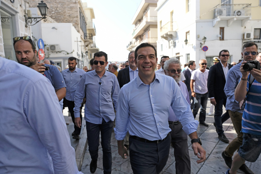 Τσίπρας: Στόχος να κερδίσουμε το στοίχημα της εργασίας 