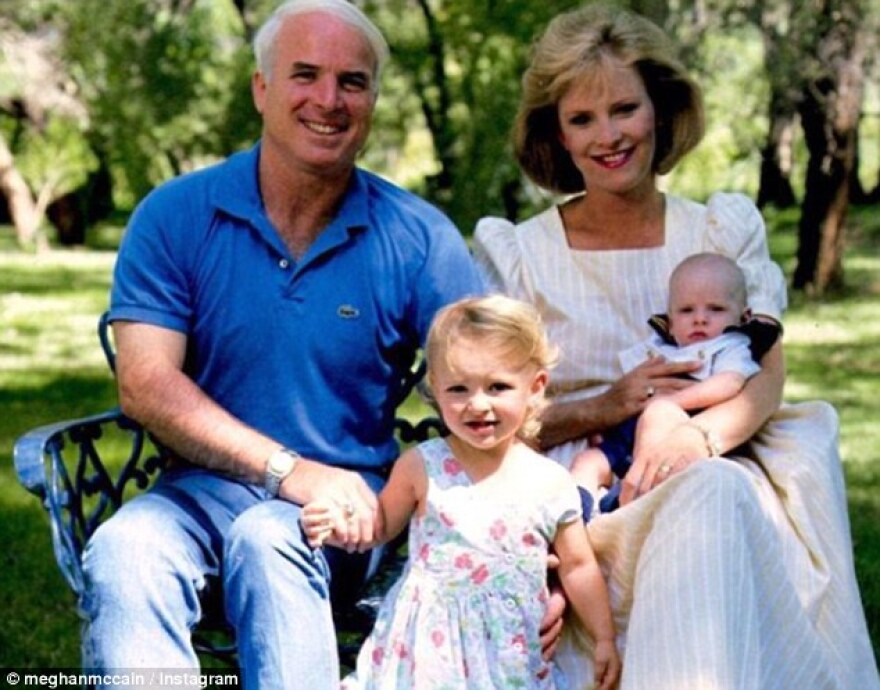 Τζον Μακέιν: Πέντε ημερομηνίες-σταθμοί στη ζωή του «λιονταριού της γερουσίας»