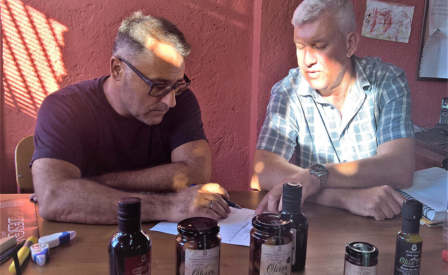 Η «συλλεκτική» φύση της Χώρας