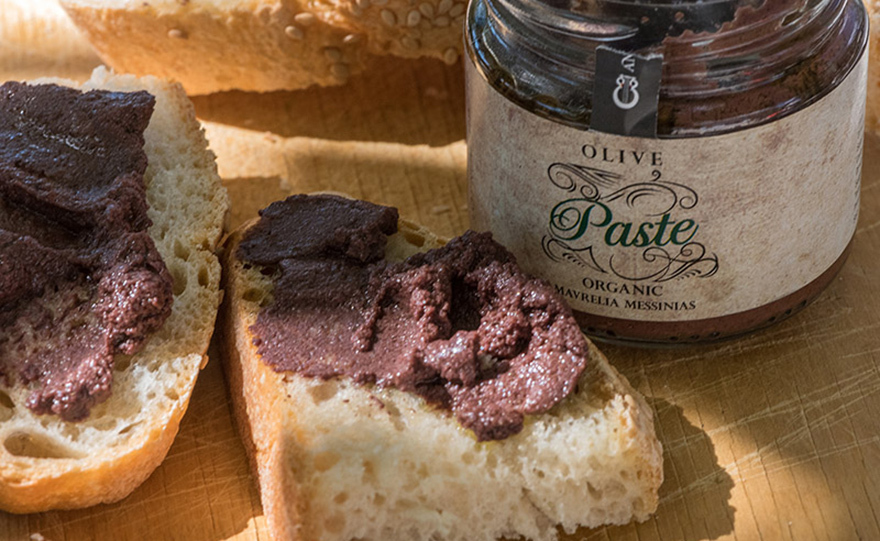 Η «συλλεκτική» φύση της Χώρας