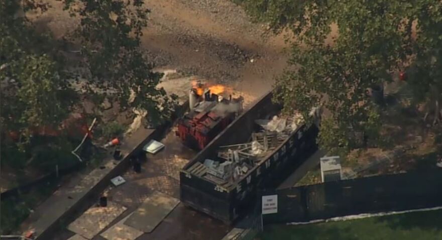 Εκρήξεις και πυρκαγιά κοντά στο Άγαλμα της Ελευθερίας στις ΗΠΑ