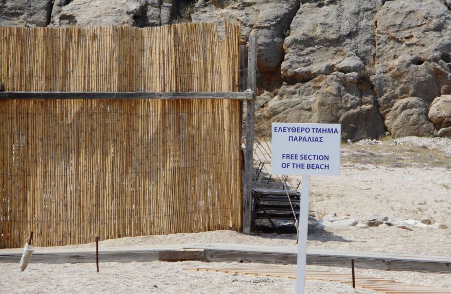 Μύκονος: Σε εξέλιξη η επιχείρηση «ελεύθερες παραλίες»