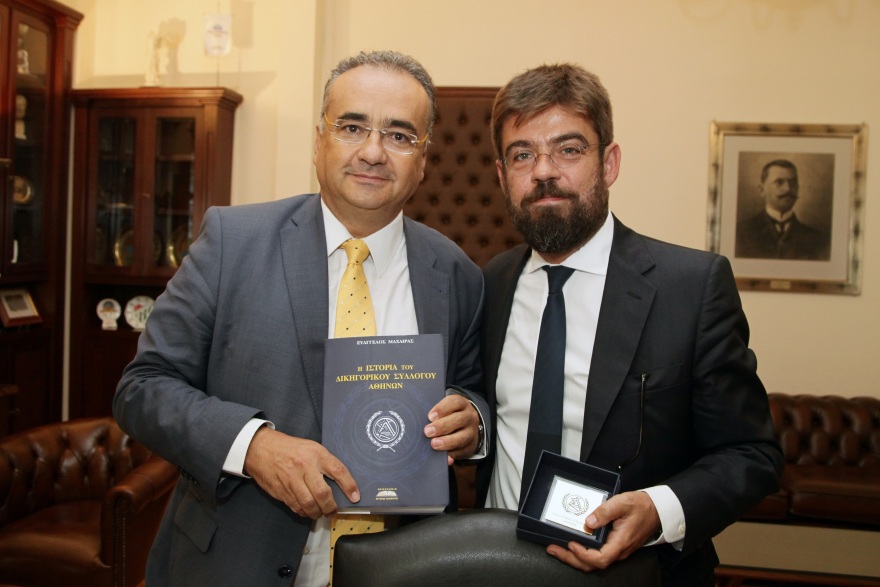 Καλογήρου: Υποσχέθηκε διάλογο με τους δικηγόρους για τα προβλήματά τους 