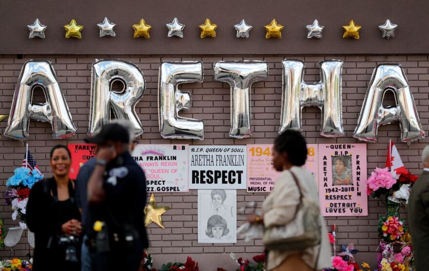 Συγκίνηση για την Αρίθα Φράνκλιν: Μία γιορτή το τελευταίο «Respect» στη «Βασίλισσα της Soul»