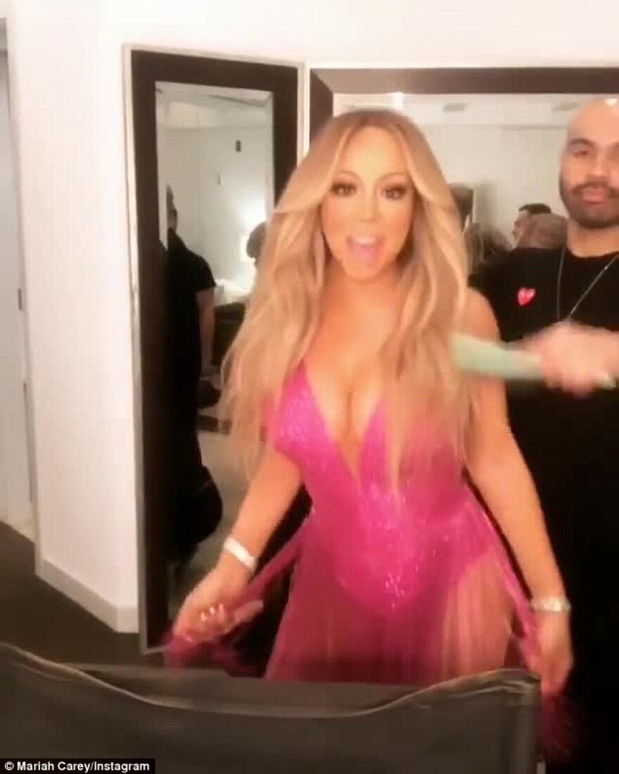 Βίντεο: Η Mariah Carey επέστρεψε στο Λας Βέγκας πιο σέξι και αδυνατισμένη από ποτέ 