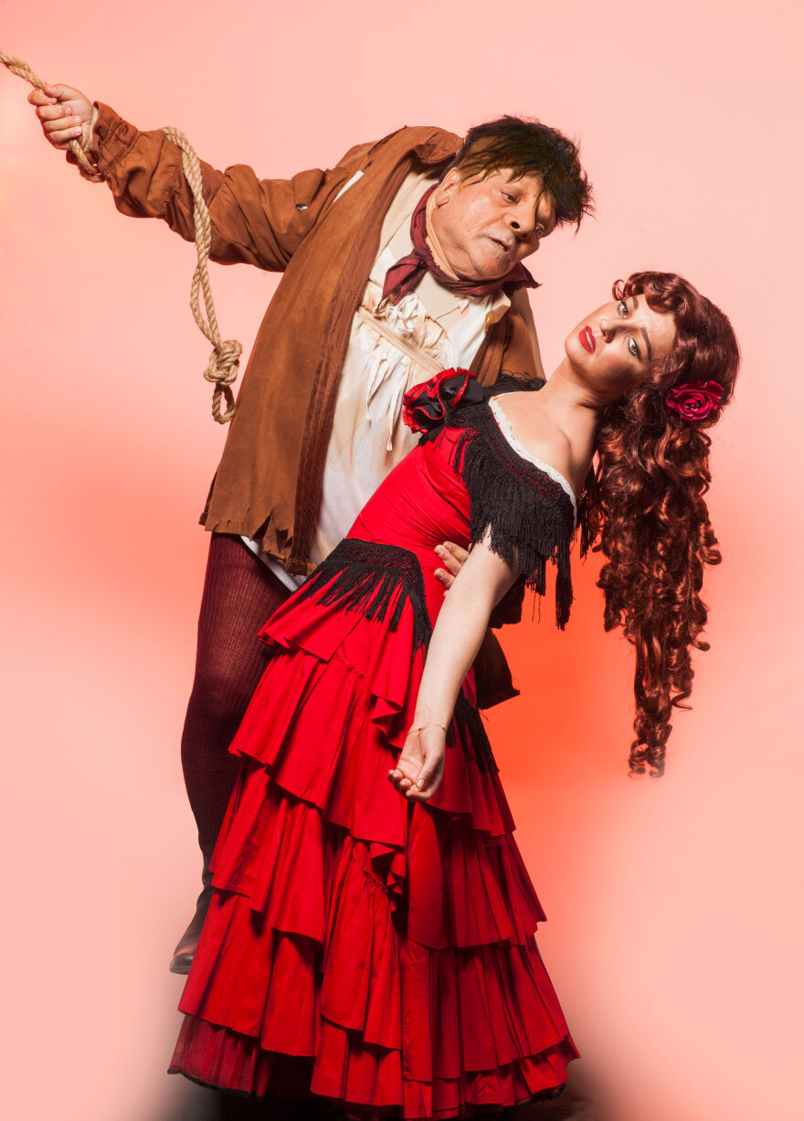 Η «Παναγία των Παρισίων» στο Παλλάς με Δημήτρη Πιατά και Νάντια Κοντογεώργη