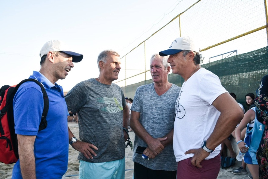 Θεοδωράκης: Να οριστεί ένας γενικός συντονιστής για το Μάτι 